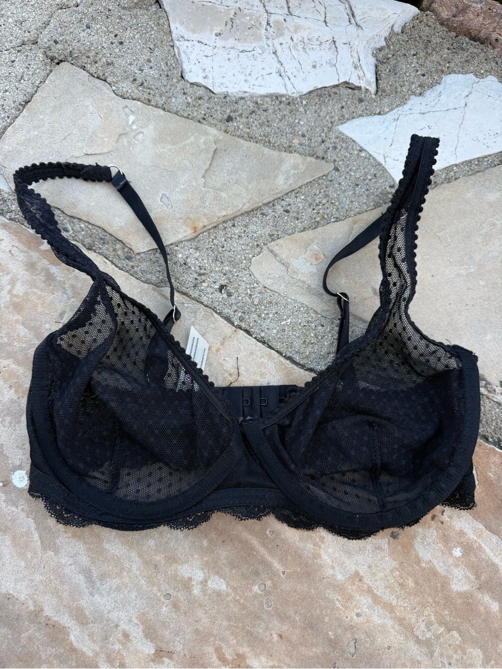 Sheer polk a dot Lace Underwire Bra - Black 32D